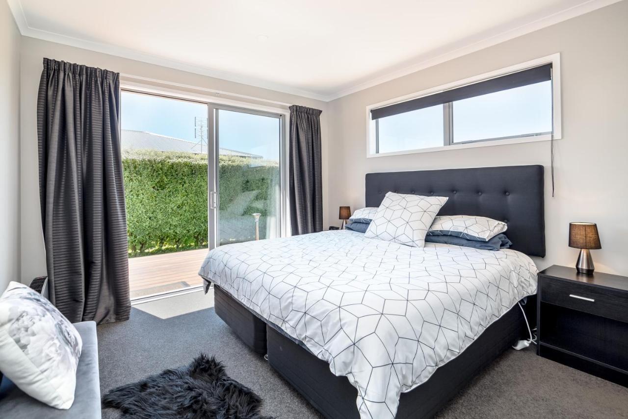 27 Tuscan Martinborough Exterior photo